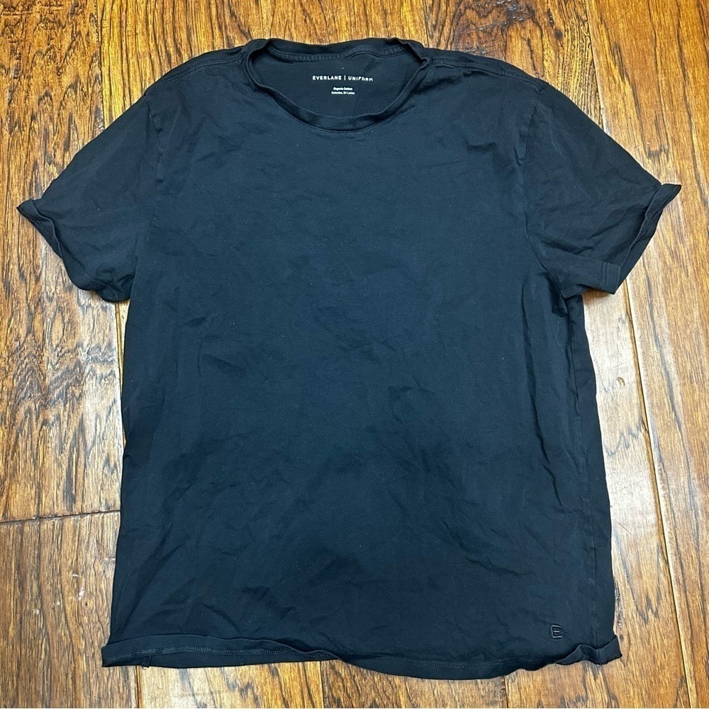 Everlane uniform cotton short sleeve tee